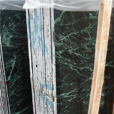 Azulejos de losas de mármol verde verde indio