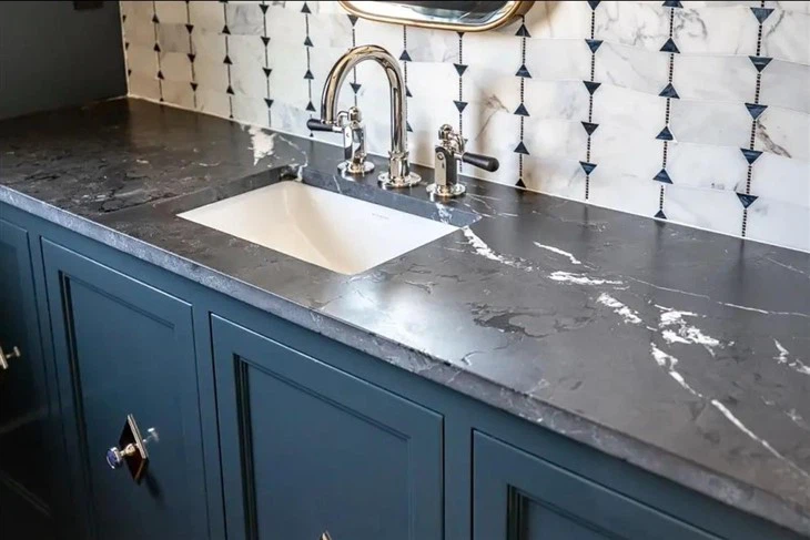 Black Diamond Quartzite