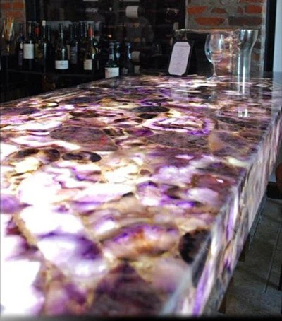 Mesa de comedor de piedra Lumi